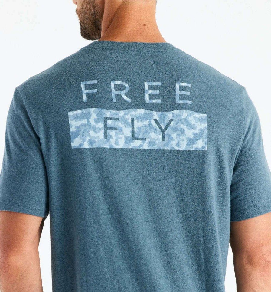 Men * | Wave Camo Short Sleeve T-Shirt For Men Free Fly Apparel Classical Heather Slate Blue