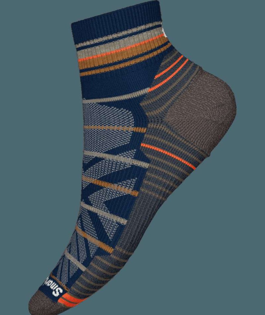 Men * | Hike Light Cushion Pattern Ankle Socks For Men Smartwool Clearance